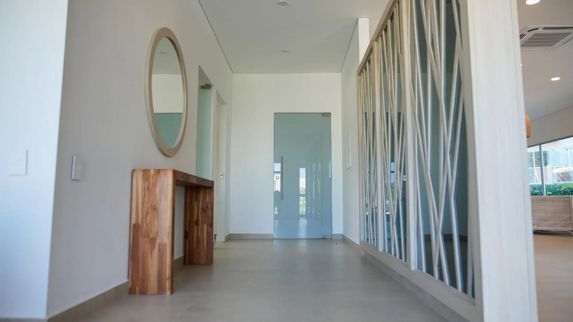 Apartamento En Baia Kristal Con Vista Campestre Cartagena 0*,