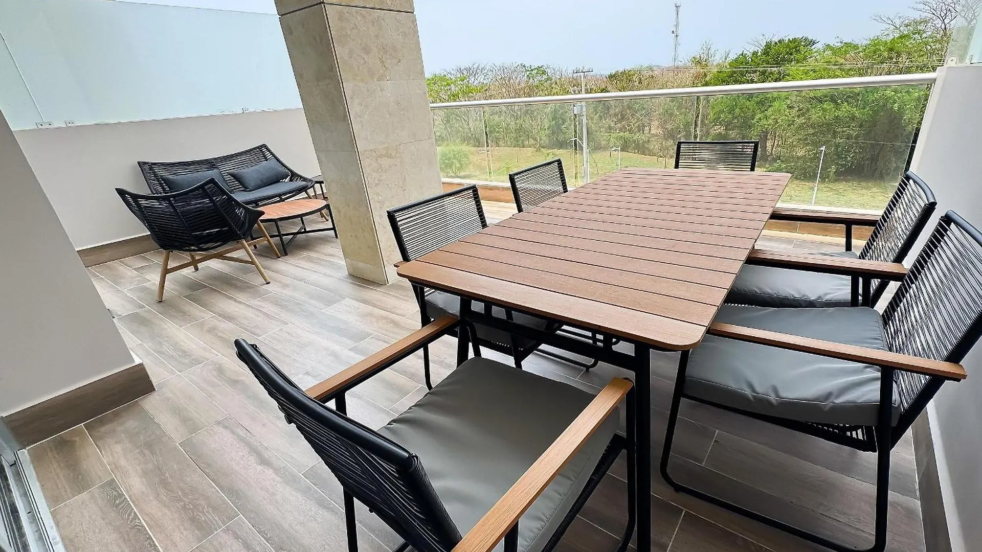 Apartamento En Baia Kristal Con Vista Campestre Cartagena