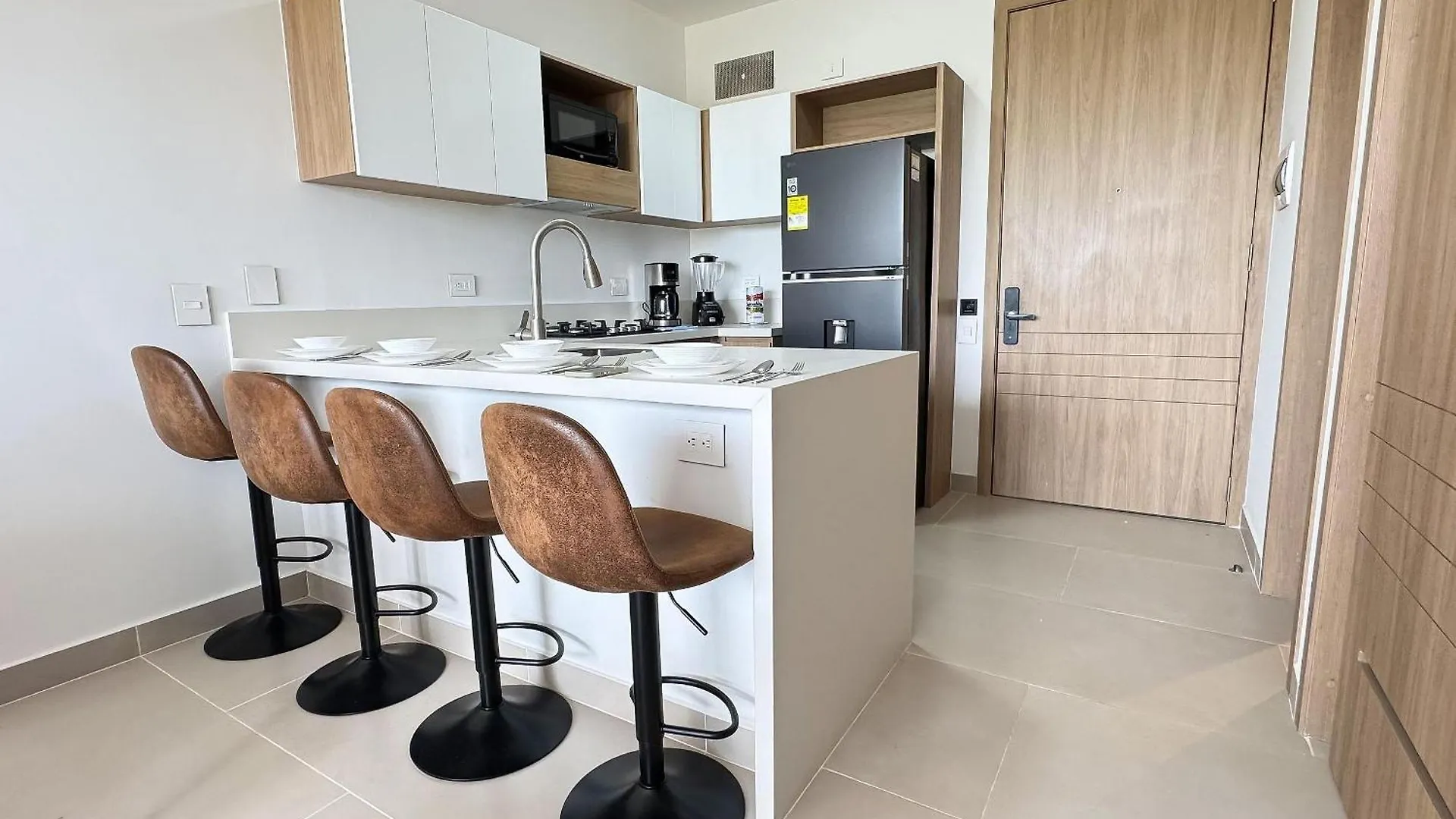 Apartamento En Baia Kristal Con Vista Campestre Cartagena 0*,  Colombia